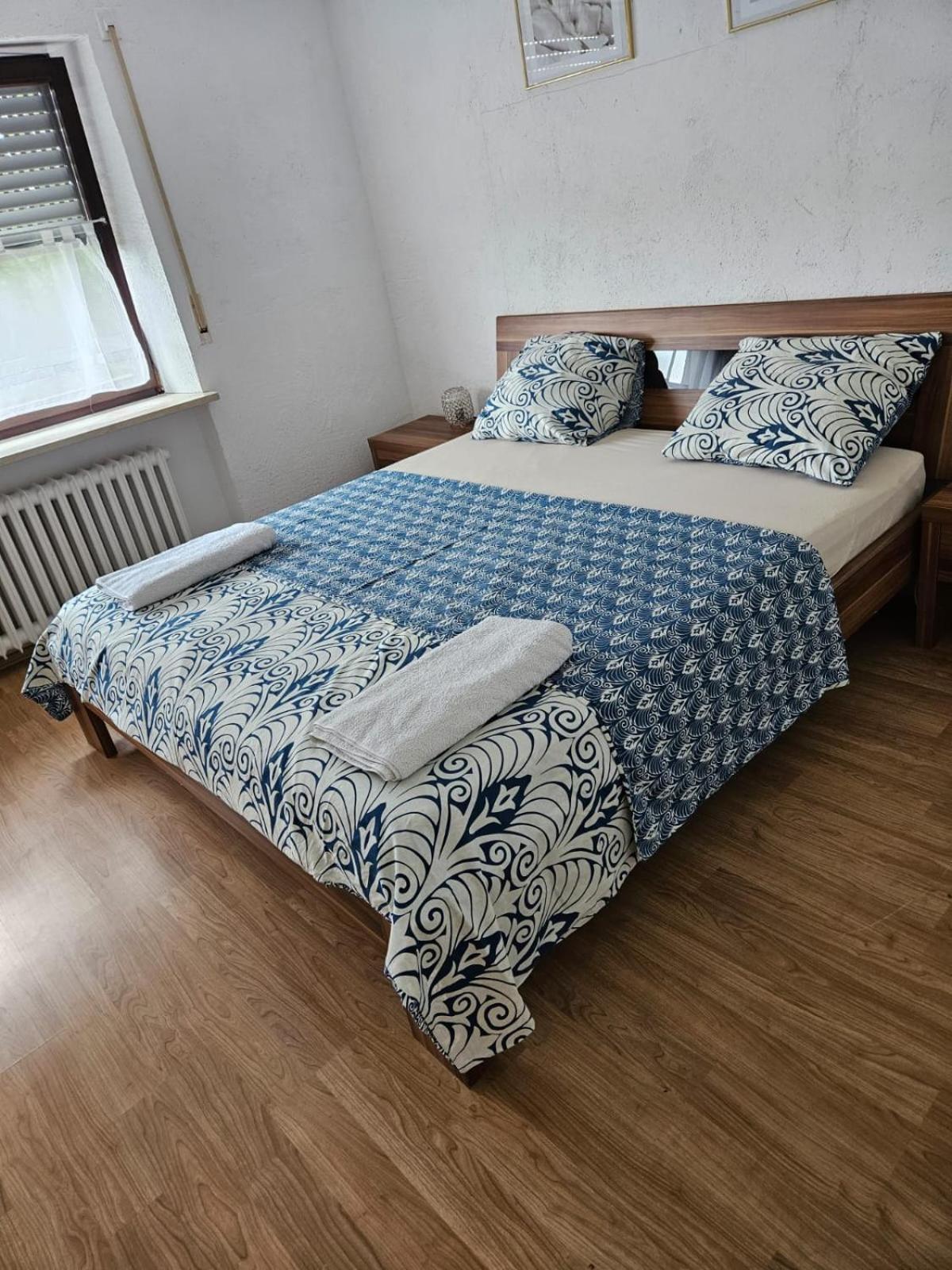 Gemuetliche Gaeste Fuer Ruhige Naechte. Zentral